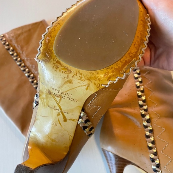 Gorgeous Leather braided tall boots - Picture 5 of 9